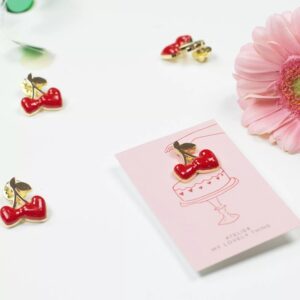 Pin's MY LOVELY THING CERISE