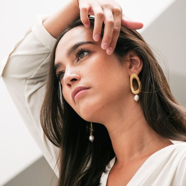 Boucles d'oreilles Marta (plaqué or) – Image 2